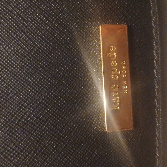 Firm $$ LIKE NEW!! Kate Spade Laurel Way Greer Crossbody Bag in black - Picture 15 of 15